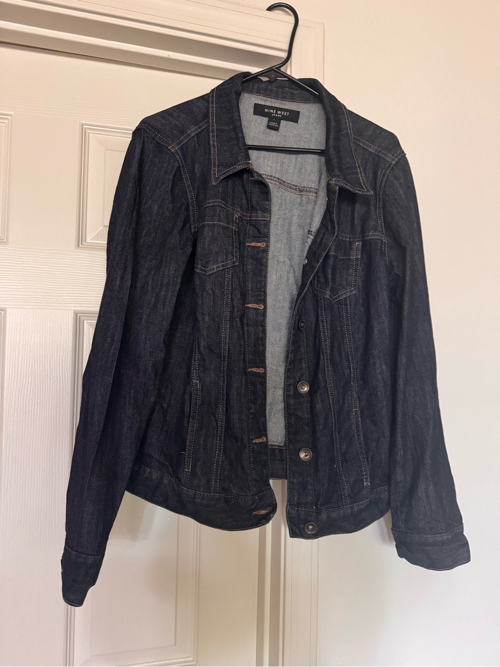 Nine West Dark Wash Denim Jacket Size Large With Pockets Trucker casual western